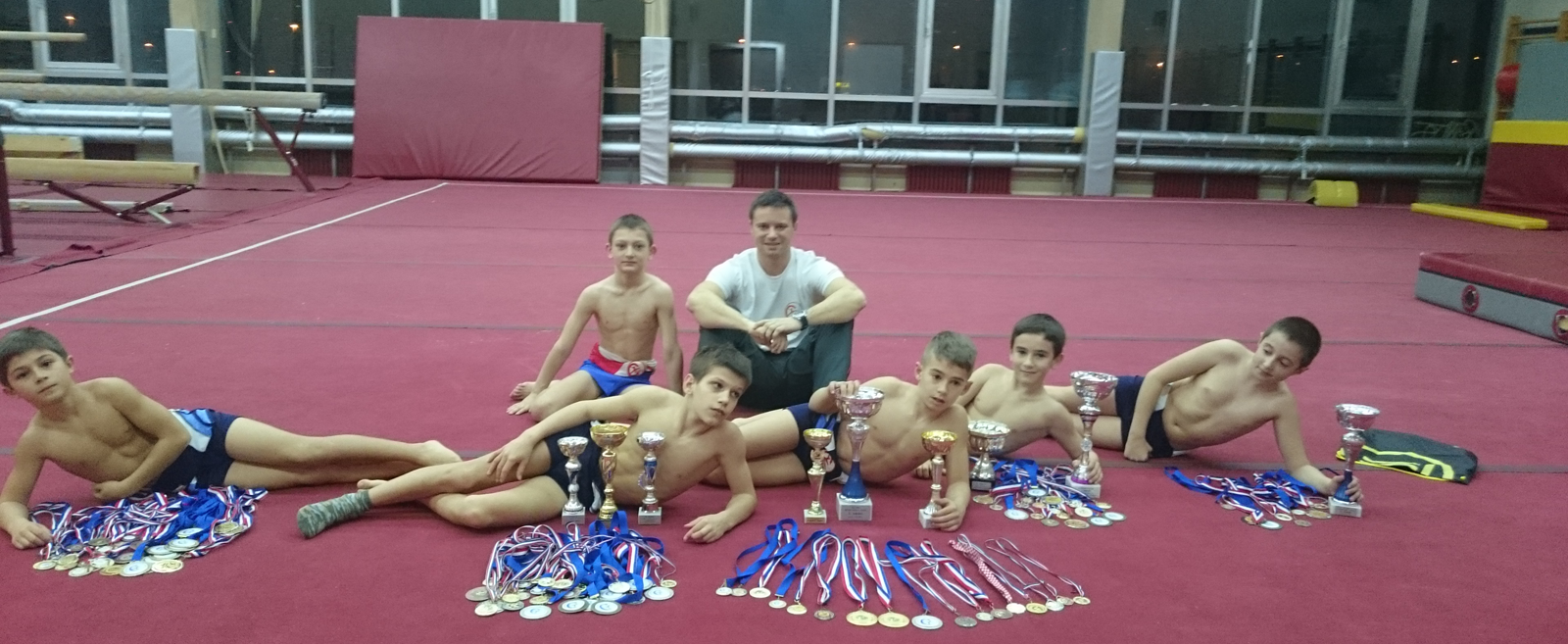 Header gymnastic image